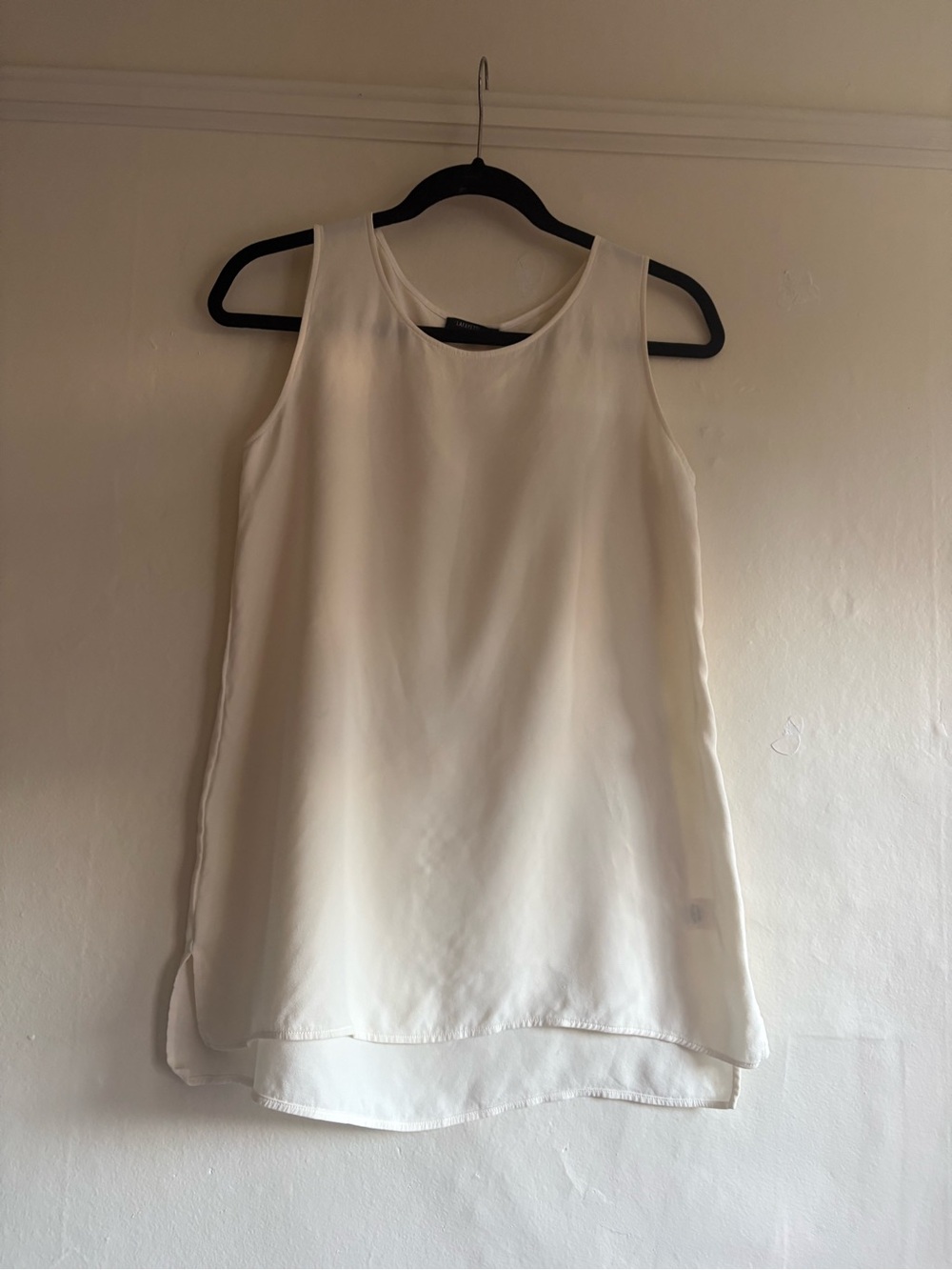 Lafayette 148 New York Ivory Sleeveless Layered-Hem Tank